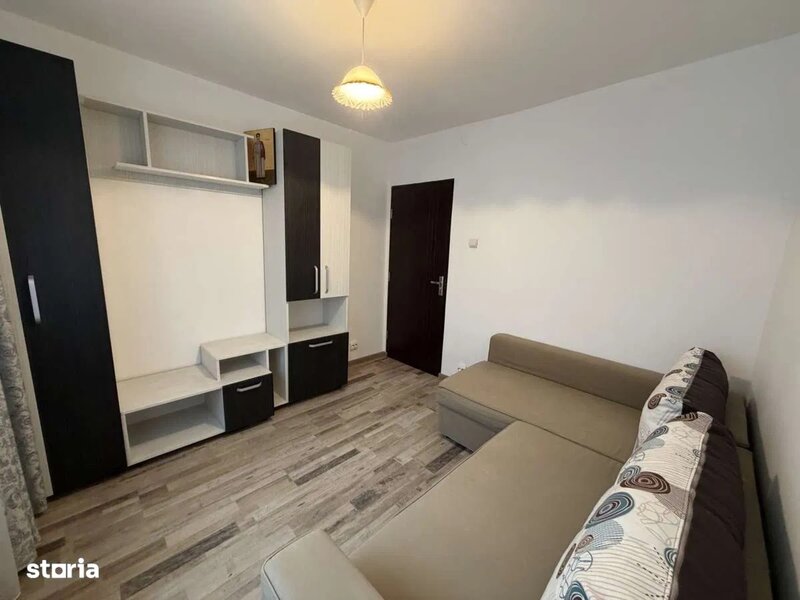 Patru camere – etaj 1/4 – 82 mp – mobilat si utilat  zona excelenta